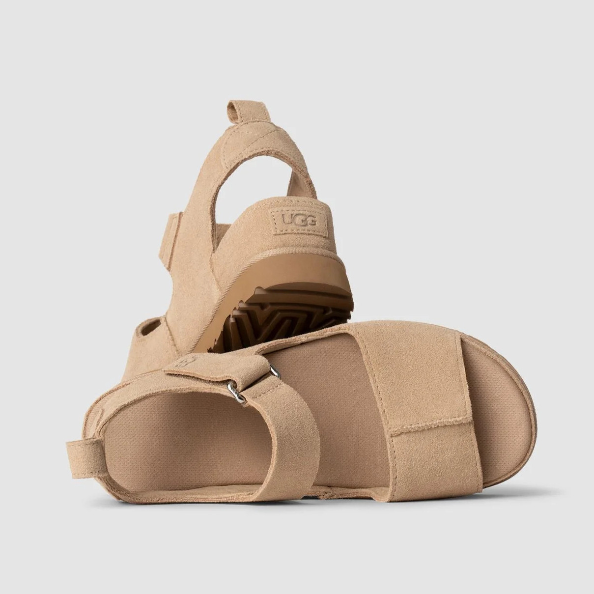 Women's Sand Goldenstar Hi Sandal UGG 1167356-SAN