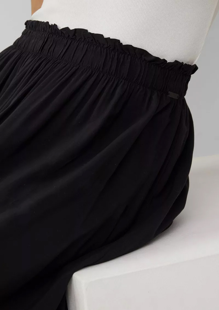 Γυναικεία Φούστα Μαύρη S.Oliver 2162965-9999