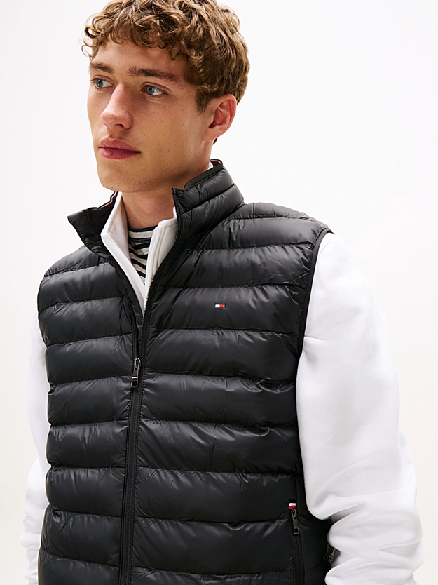 Men's Black Core Packable Recycled Vest Tommy Hilfiger MW0MW39989-BDS