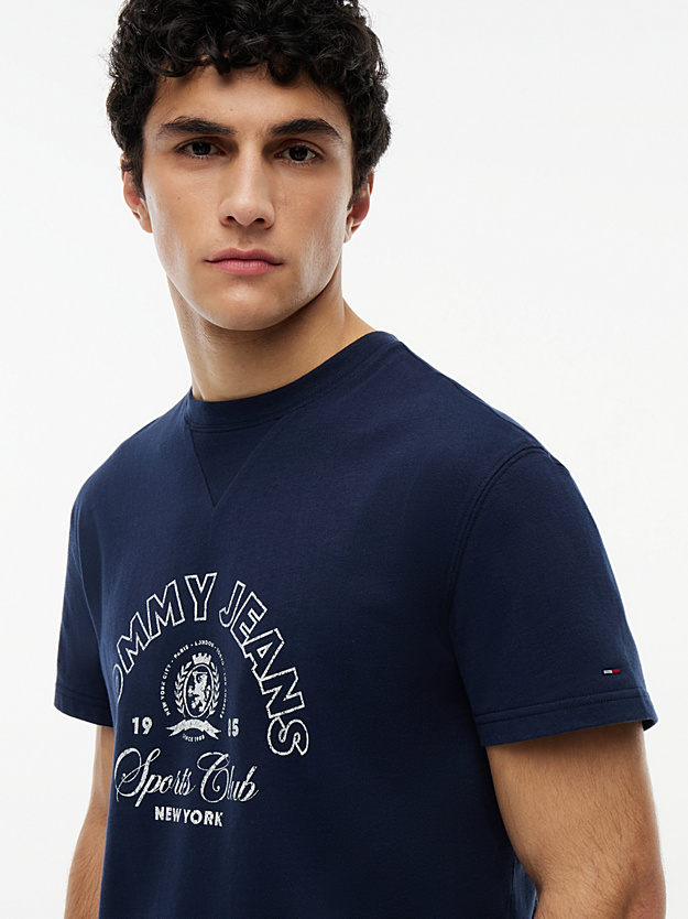 Men's White Tjm Reg Crest Club Ss Tee Tommy Jeans DM0DM23175-C1G