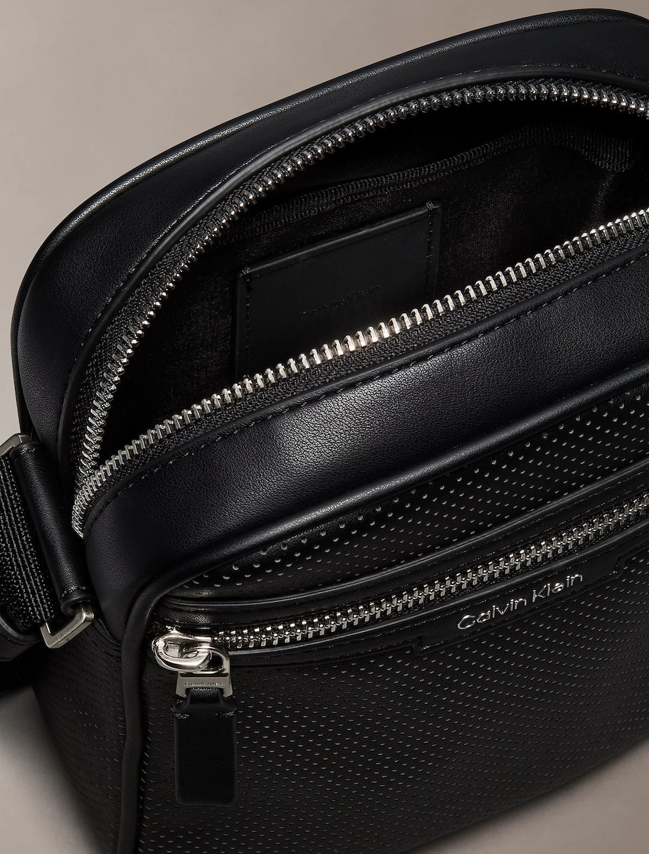Ανδρικό Τσαντάκι Χιαστί Μαύρο Calvin Klein LV04D3390G-UB1