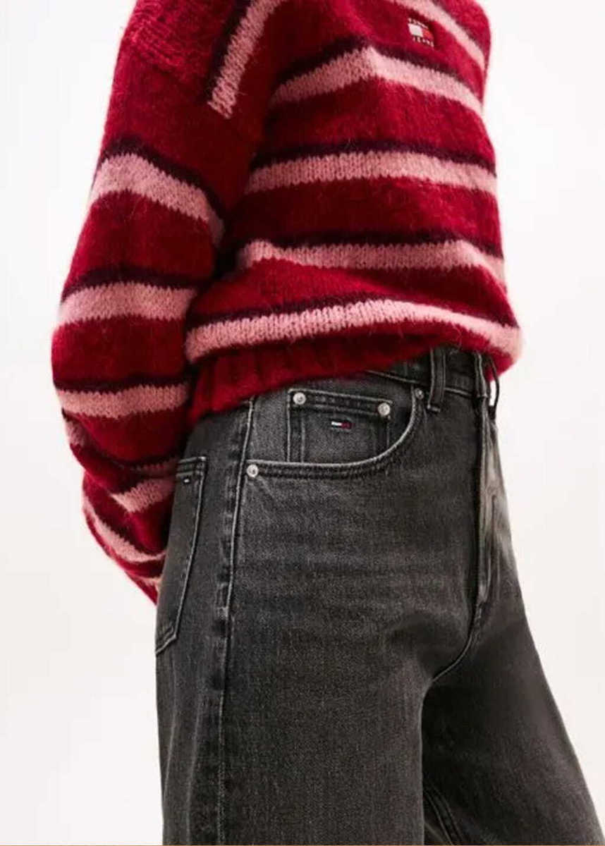 Γυναικείο Mom Τζιν Μαύρο Tommy Jeans DW0DW21812-1BZ