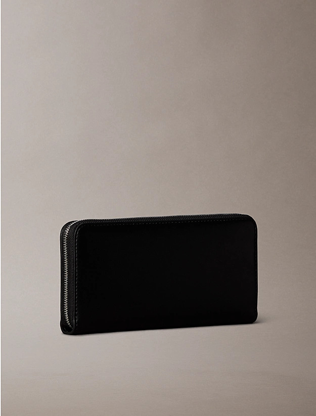 Γυναικείο Πορτοφόλι Μαύρο Calvin Klein LV04F1077G-3L2