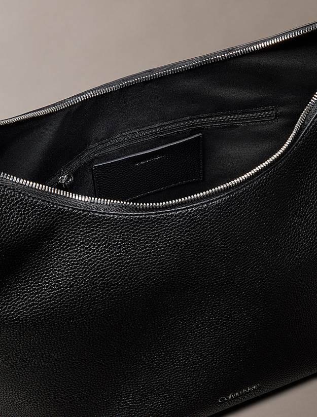 Γυναικεία Τσάντα Ώμου Μαύρη Calvin Klein LV04F3891G-UB1
