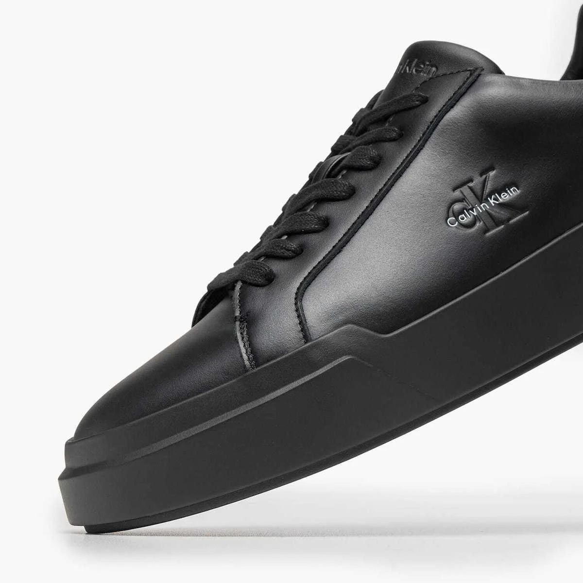 Men's Black Chunky Cupsole Laceup Sneakers Calvin Klein YM0YM01344-0GJ
