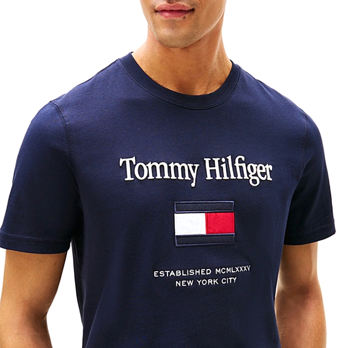 Men's Navy Blue TOMMY EMBRO FLAG TEE Tommy Hilfiger MW0MW42736-DW5