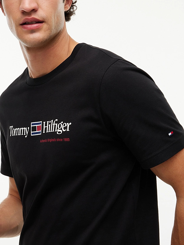 Men's Black BRAND LOVE RWB GRAPHIC TEE Tommy Hilfiger MW0MW44875-BDS