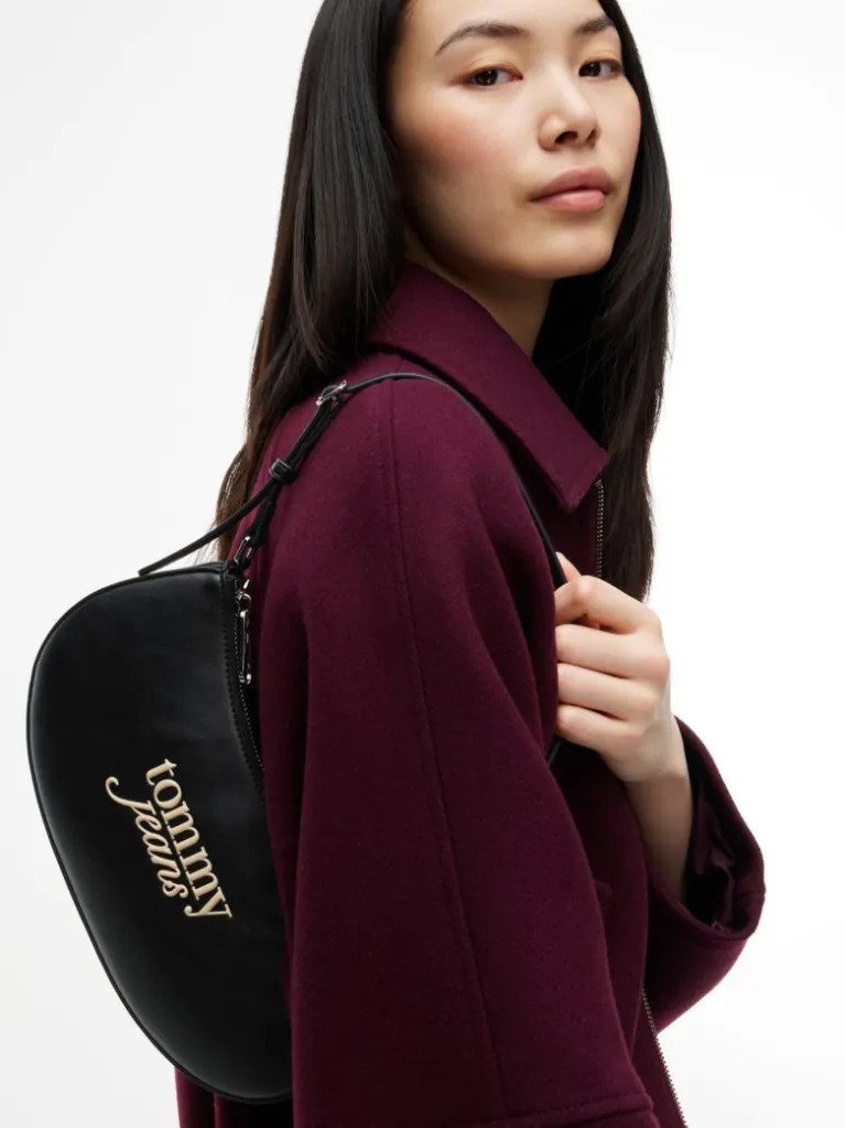Γυναικεία Τσάντα Ώμου Μαύρη Tommy Jeans AW0AW19047-BDS