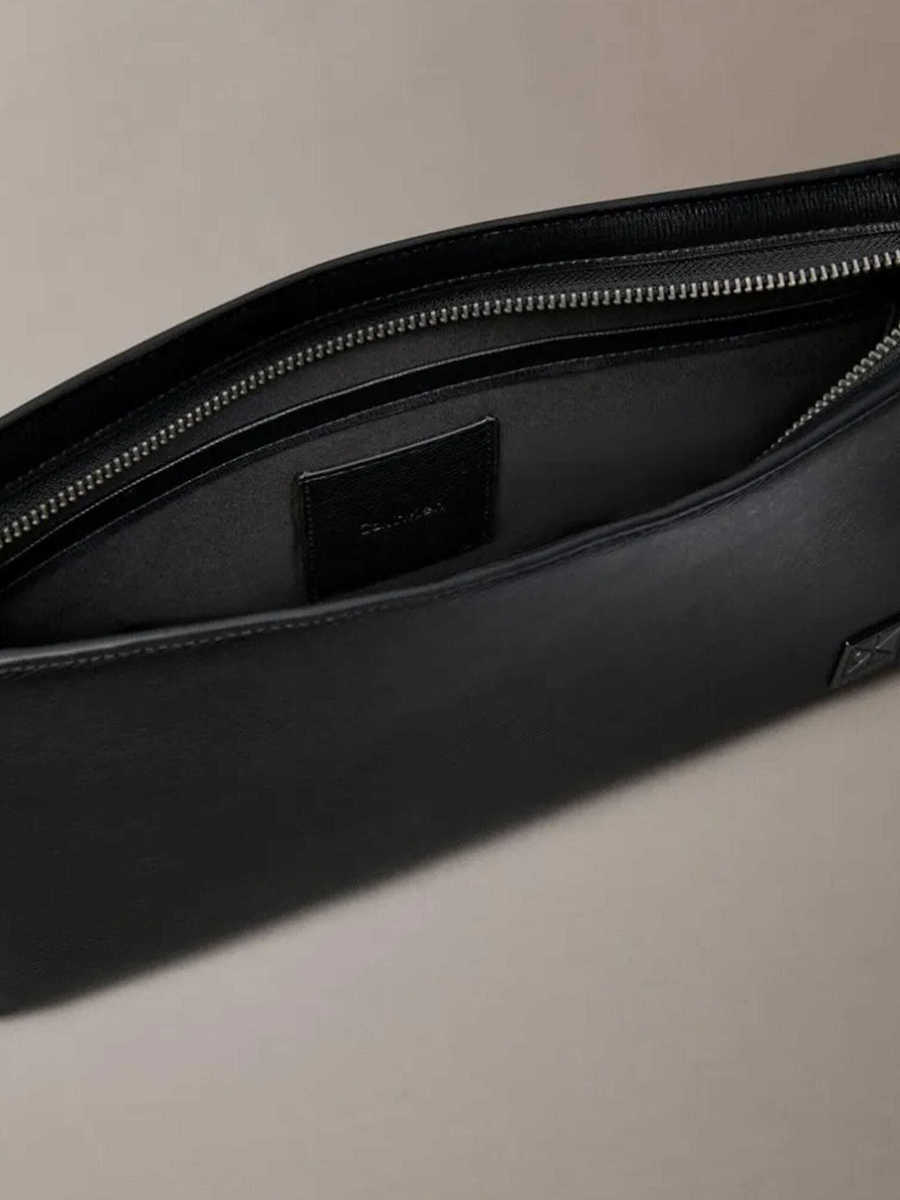 Men's Black Leather Refined Emblem Mix Pouch W/ Hand Calvin Klein LV04D1369G-UB1