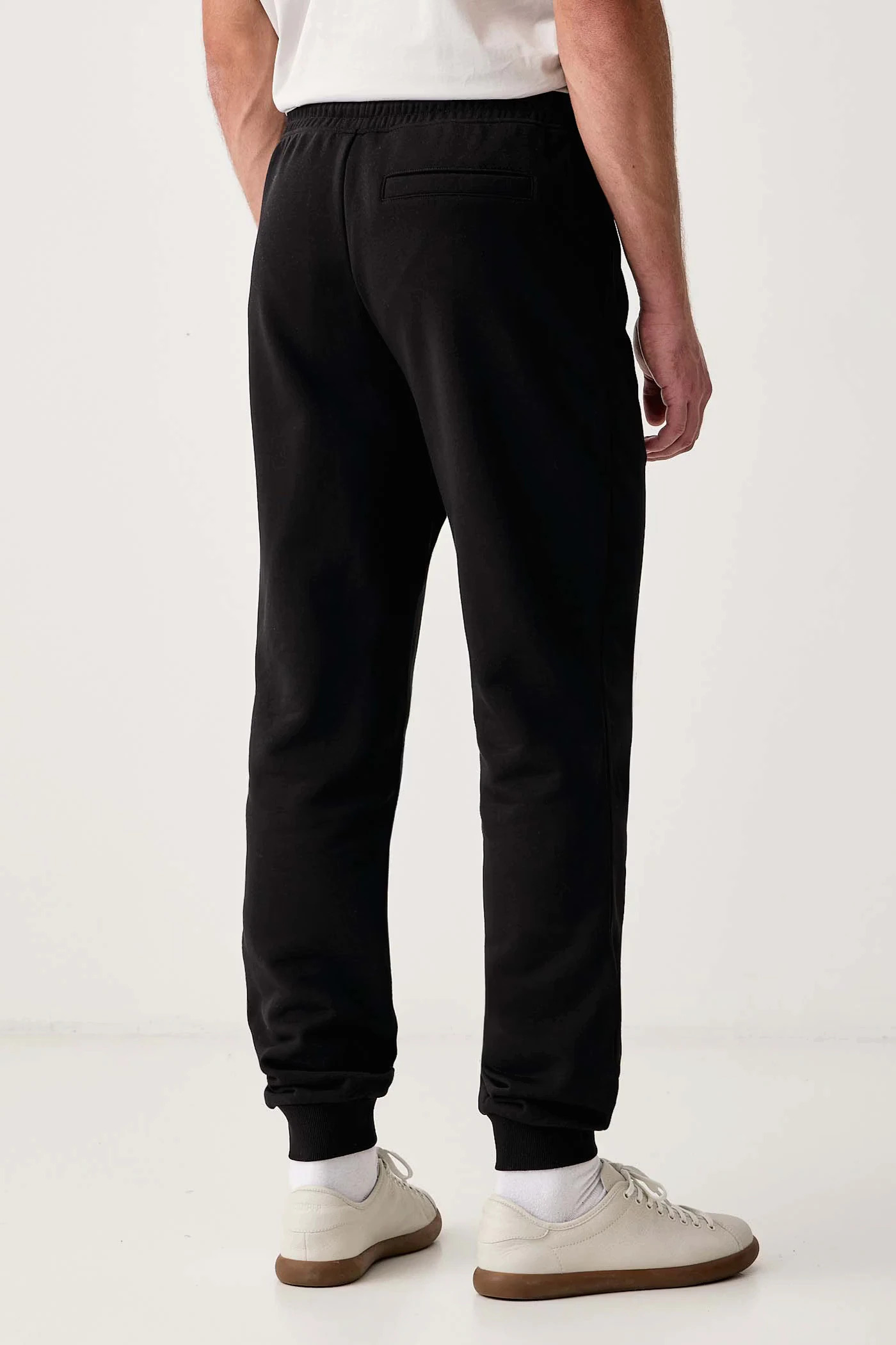 Men's Black KLJ MONOGRAM SLIM SWEATPANT Karl Lagerfeld Jeans B3M10013-999 Black