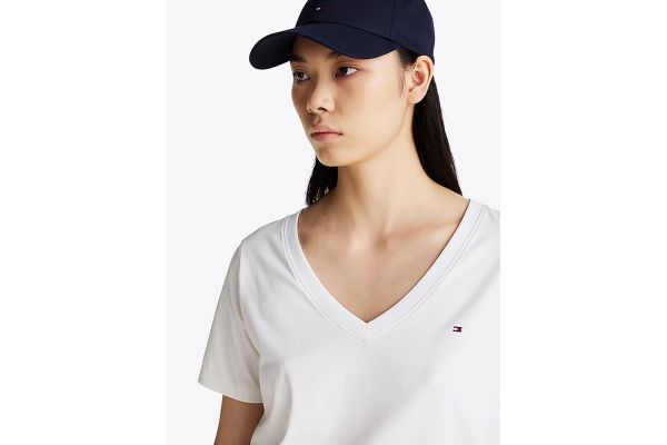 Women's White Modern Regular Flag V-Nk Ss Tommy Hilfiger WW0WW44177-YCF