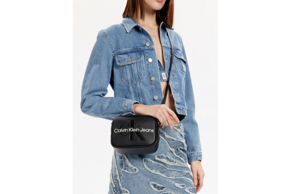 Women's Black Camera Bag Calvin Klein K60K610275-BDS