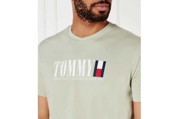 Ανδρικό T-shirt Μέντα Tommy Jeans DM0DM21941-M1C