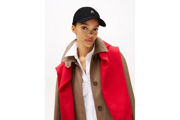 Women's Black Elevated Chic Cap Tommy Hilfiger AW0AW17128-BDS