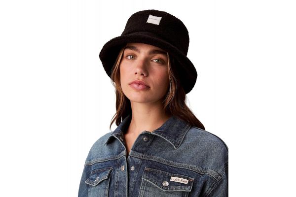 Γυναικείο Bucket Καπέλο Μαύρο Calvin Klein LV04F5055G-UB1 Γυναικείο Bucket Καπέλο Μαύρο Calvin Klein LV04F5055G-UB1