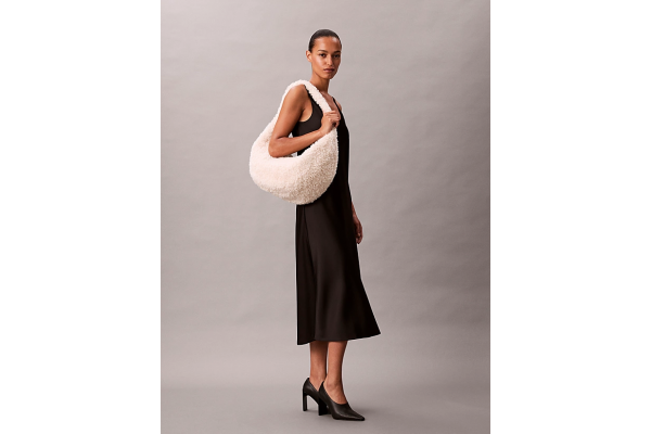 Γυναικεία Sherpa Τσάντα Εκρού Calvin Klein LV04F3143G-QJ5