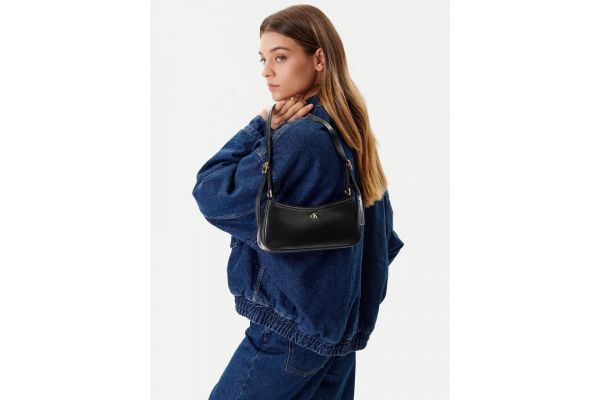 Women's Black CK Small Shoulder Bag Calvin Klein LV04F3170G-YIH