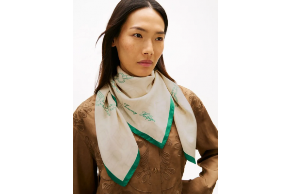 Γυναικείο Φουλάρι Μπεζ Tommy Hilfiger AW0AW18277-0F5