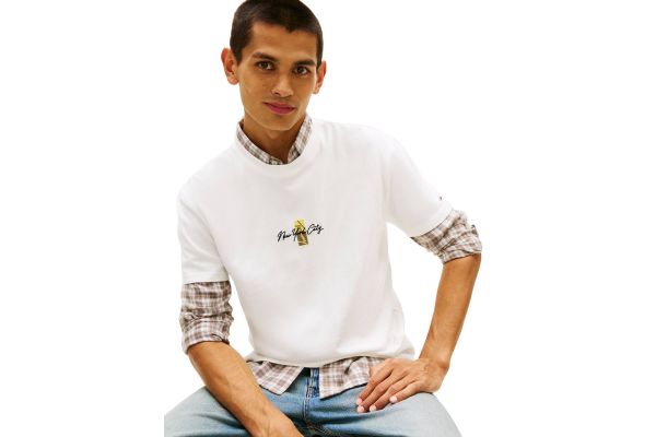 Men's White Tjm Reg Sign Block Ss Tee Ext Tommy Jeans DM0DM22532-YBL