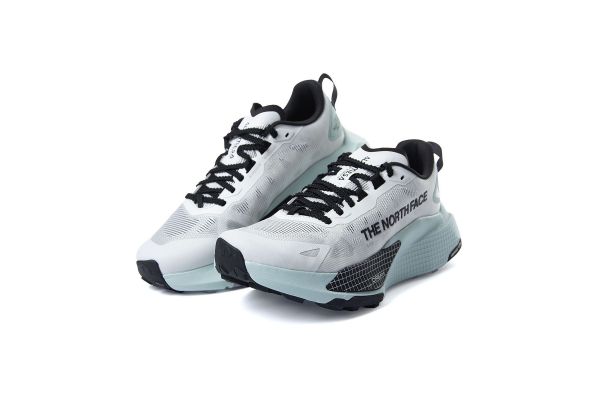 Women's White W Altamesa 500 V2 Sneakers The North Face NF0A8DB3L6N