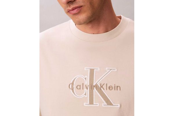 Men's Beige Ss 16s Elevated Monologo Tee Calvin Klein LV04RF819G-2JX