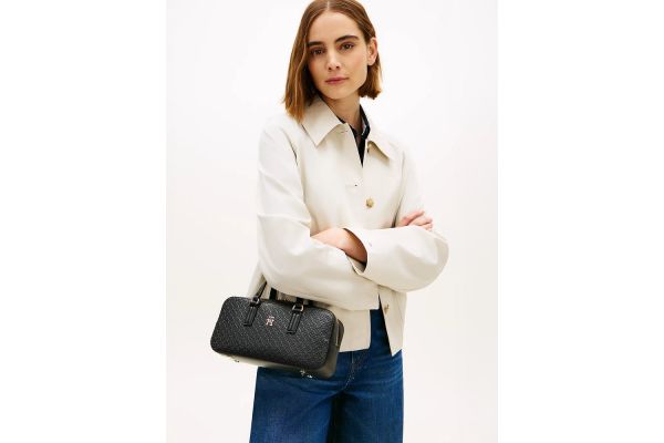 Γυναικεία Τσάντα Χιαστί Μαύρη Tommy Hilfiger AW0AW18415-BDS