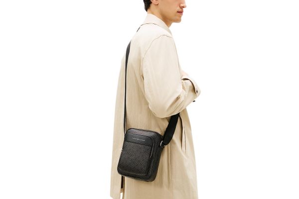 Men's Black TH Flag Monogram Mini Reporter Bag Tommy Hilfiger AM0AM14138-BDS