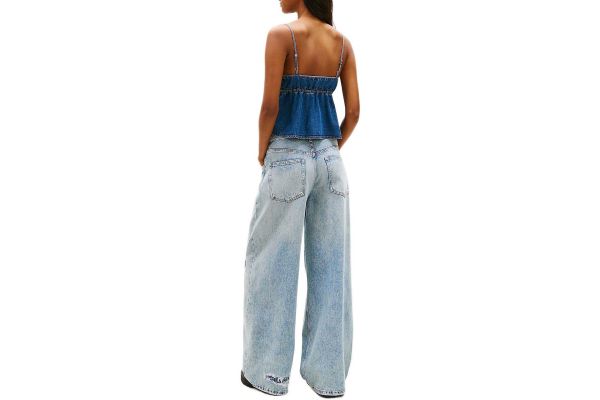 Women's Blue Tjw Strappy Chambray Top Tommy Jeans DW0DW22215-1A5