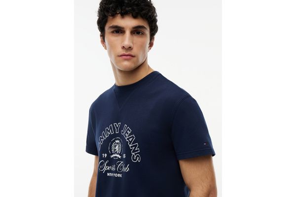 Men's White Tjm Reg Crest Club Ss Tee Tommy Jeans DM0DM23175-C1G