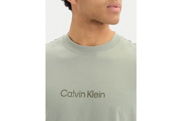 Men's Khaki Ss Rlxd Standard Logo Crewnk Tee Calvin Klein LV040HM228-PEZ