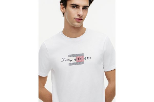 Men's White Script Flag Regular Tee Tommy Hilfiger MW0MW43226-YBR