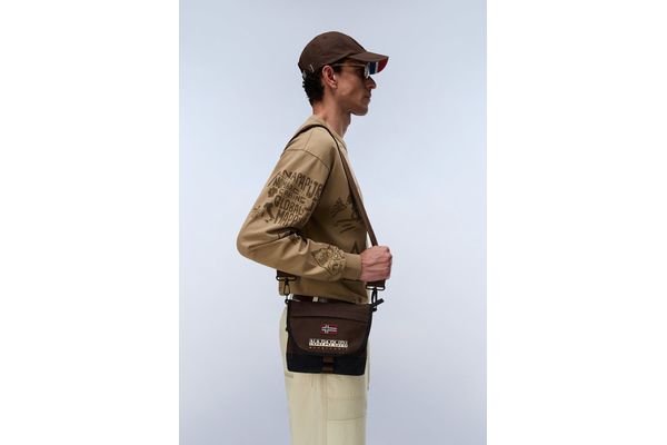 Men's Brown Bering CB Bag Napapijri NP0A8AHV-WT31