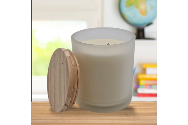 8x9cm Scented Soy Wax Candle With Wooden Lid and Scent Coco Vanilla